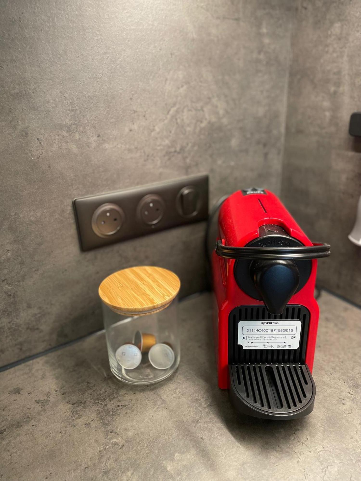 2 Pieces Neuf Au Pied Des Musees - Wifi & Parking Gratuit جراس المظهر الخارجي الصورة
